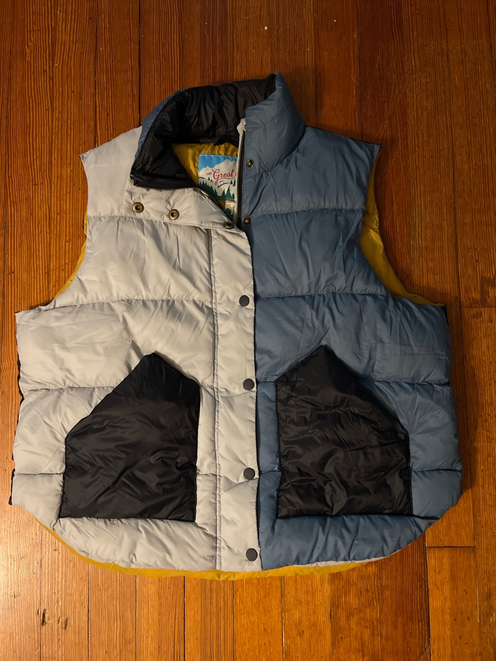 NWT The Great. Outdoors Down Polar Vest in Navy Colorblock Sky Blue Mustard - Picture 8 of 11